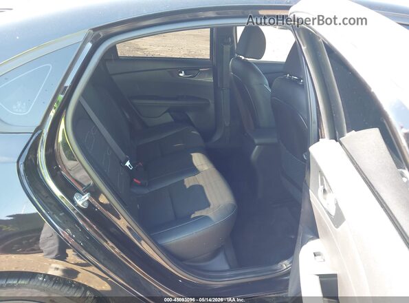 3KPF34AD1ME403136 2021 KIA FORTE Black VIN კოდის სტიკერის ხედი