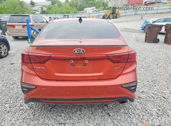 3KPF34AD2ME398187 2021 KIA FORTE Оранжевый Вид сзади