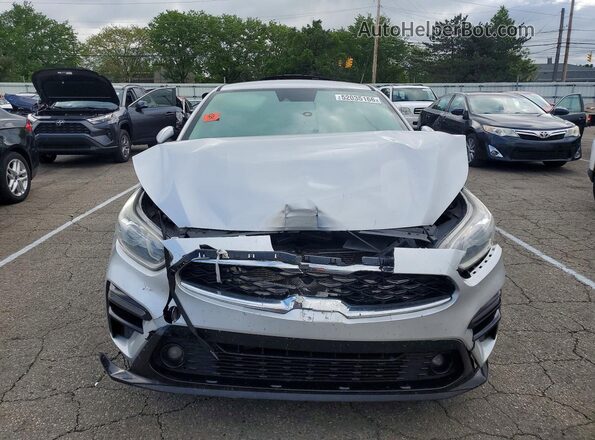 3KPF34AD3KE024183 2019 KIA FORTE Серебряный Вид спереди