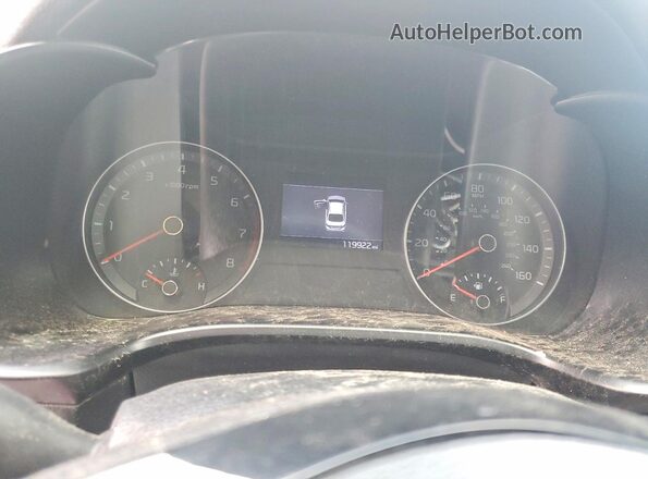 3KPF34AD3KE024183 2019 KIA FORTE Серебряный Вид щитка приборов
