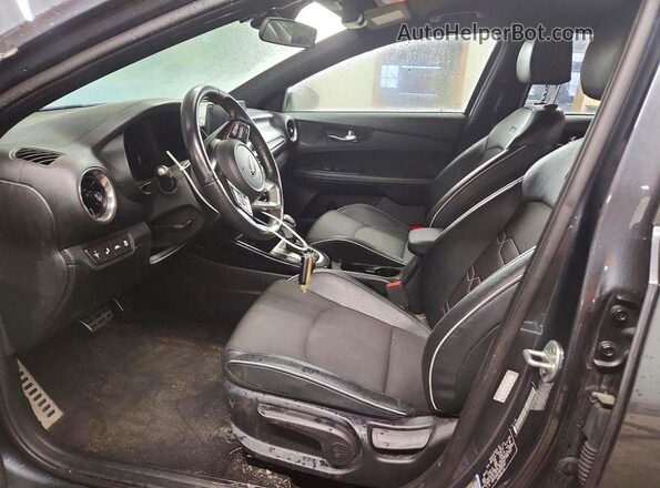 3KPF34AD7ME402461 2021 KIA FORTE Gray Widok wnętrza z przodu