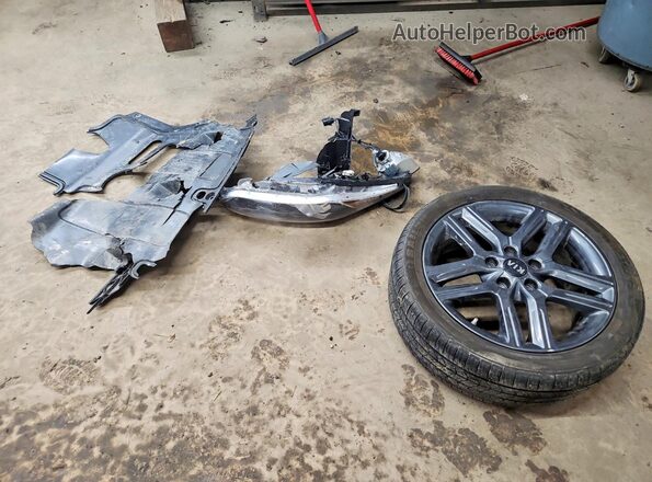 3KPF34AD7ME402461 2021 KIA FORTE Gray Widok komory silnika