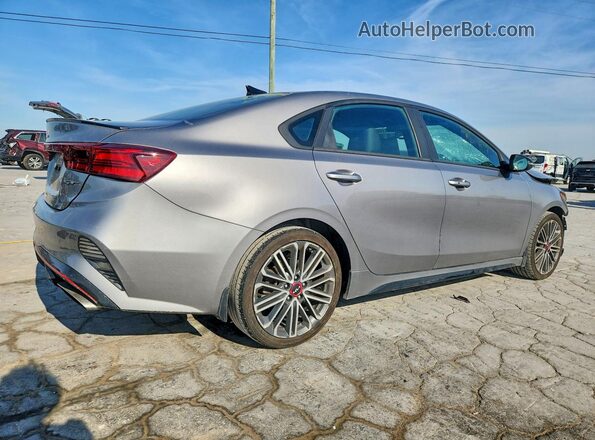3KPF44AC1PE557385 2023 KIA FORTE Gray Tył prawy