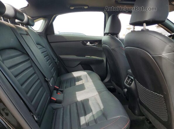 3KPF44AC5ME394848 2021 KIA FORTE Черный Вид задних сидений