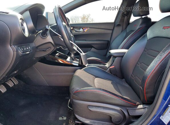 3KPF44AC9ME397896 2021 KIA FORTE Синий Вид салона спереди