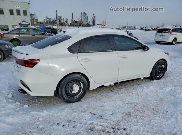 3KPF44ACXNE466872 2022 KIA FORTE Белый Задняя правая четверть