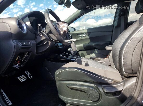 3KPF54AD2PE523350 2023 KIA FORTE Gray Սալոնի դիմացի տեսք