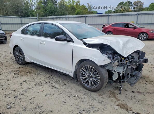 3KPF54AD2PE645268 2023 KIA FORTE Белый Передняя правая четверть