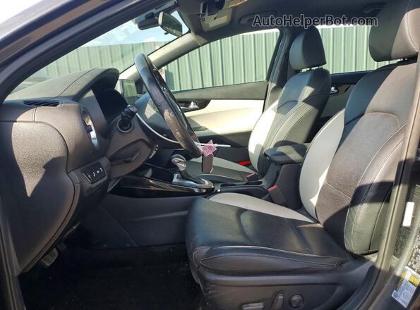 3KPF54AD3LE142309 2020 KIA FORTE Серый Вид салона спереди