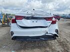 2024 Kia Forte Gt Line White vin: 3KPF54AD5RE745108