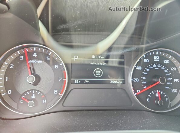 3KPF54AD5RE745108 2024 KIA FORTE White Widok zestawu wskaźników