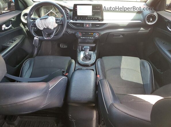 3KPF54AD7PE565593 2023 KIA FORTE Оранжевый Вид панели приборов