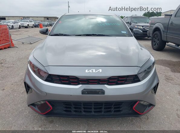3KPF54AD7PE593085 2023 KIA FORTE Gray Widok zestawu wskaźników