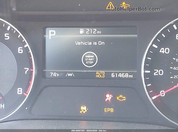 3KPF54AD8RE793864 2024 KIA FORTE Black Widok tylnych siedzeń