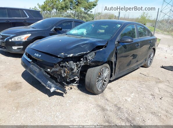 3KPF54AD8RE793864 2024 KIA FORTE Black Przód lewy