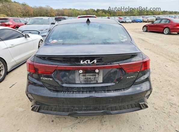 3KPF54AD9RE719580 2024 KIA FORTE Черный Вид сзади
