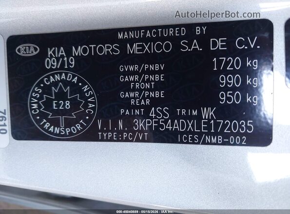 3KPF54ADXLE172035 2020 KIA FORTE Silver Widok komory silnika
