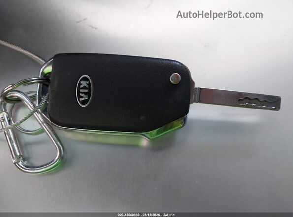 3KPF54ADXLE172035 2020 KIA FORTE Silver Widok deski rozdzielczej