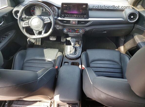 3KPF54ADXNE479062 2022 KIA FORTE Black Widok deski rozdzielczej