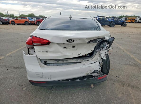 3KPFK4A71JE175373 2018 KIA FORTE White Widok z tyłu
