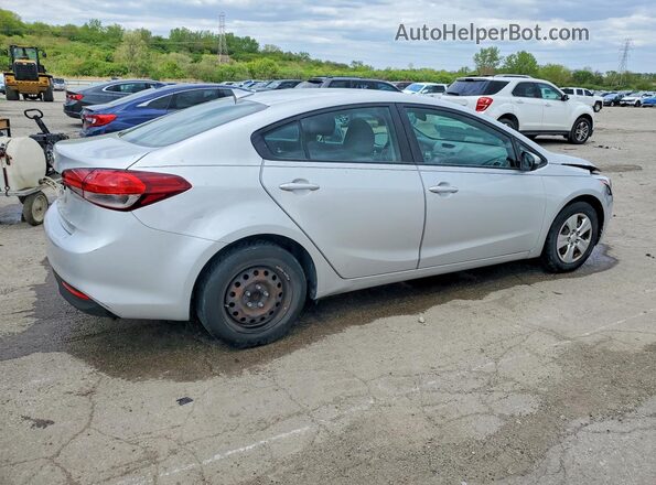 3KPFK4A74HE097536 2017 KIA FORTE Silver Rear right