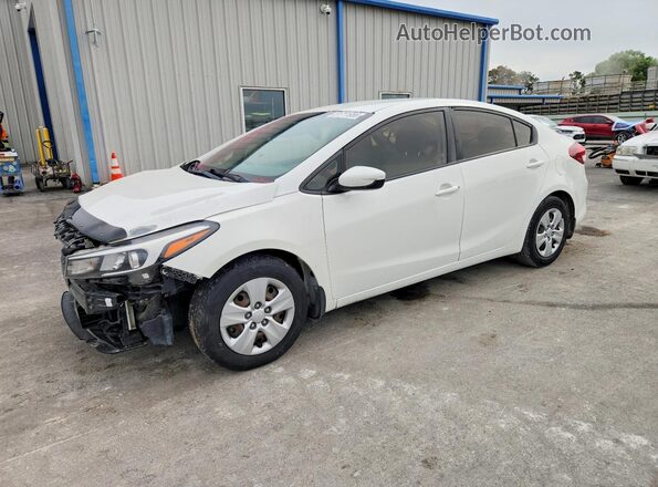 3KPFK4A76HE092984 2017 KIA FORTE White Przód lewy