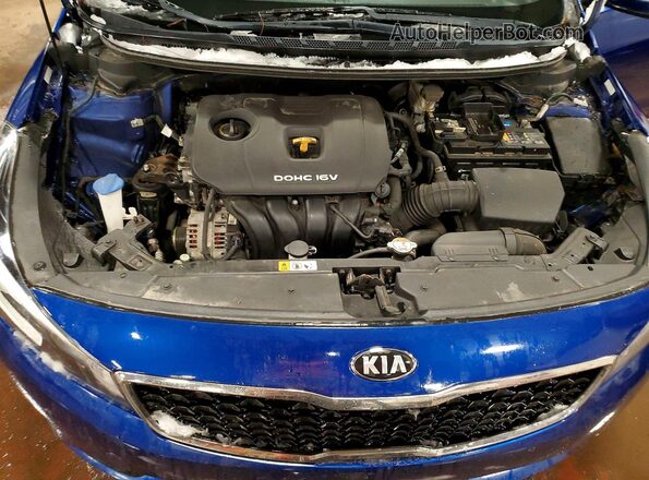 3KPFL4A71JE174267 2018 KIA FORTE Синий Вид задней части салона