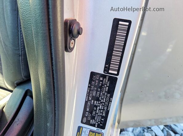3KPFL4A71JE220146 2018 KIA FORTE Silver VIN კოდის სტიკერის ხედი