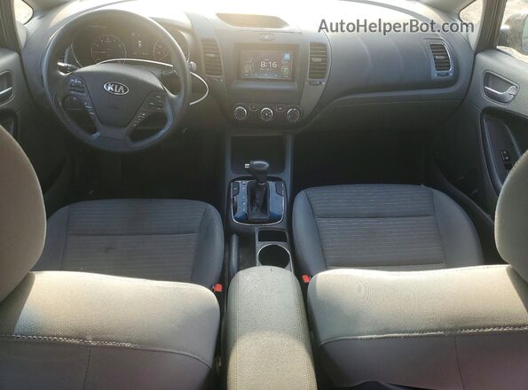 3KPFL4A72HE012271 2017 KIA FORTE Черный Вид панели приборов