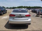 2018 Kia Forte Lx Silver vin: 3KPFL4A78JE200461