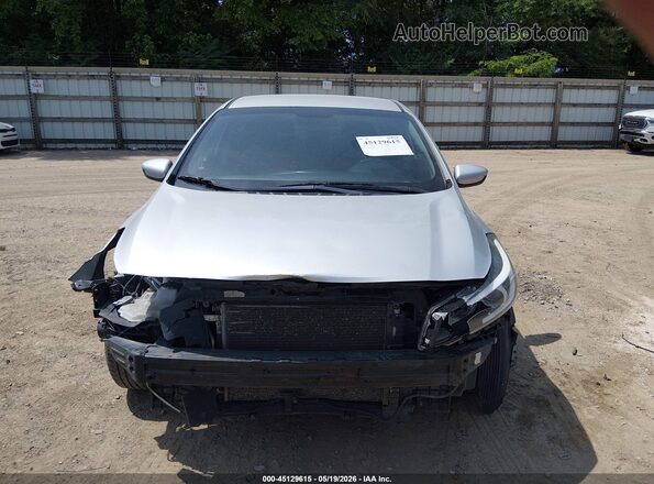 3KPFL4A78JE200461 2018 KIA FORTE Silver Vista interior trasera