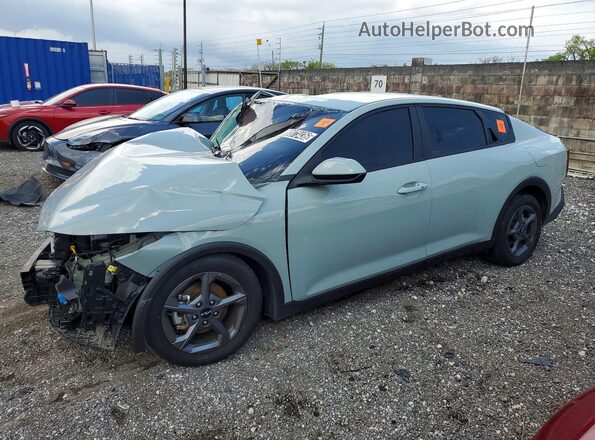 3KPFT4DE0SE105386 2025 KIA K4 Серый Передняя левая четверть