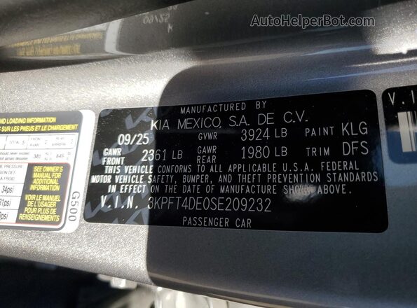3KPFT4DE0SE209232 2025 KIA K4 Silver Vista del compartimento del motor