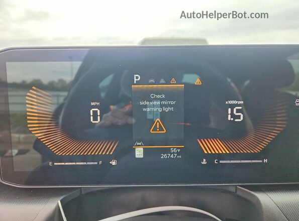 3KPFT4DE2SE042260 2025 KIA K4 Зеленый Вид щитка приборов