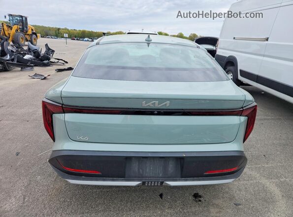 3KPFT4DE2SE042260 2025 KIA K4 Зеленый Вид сзади