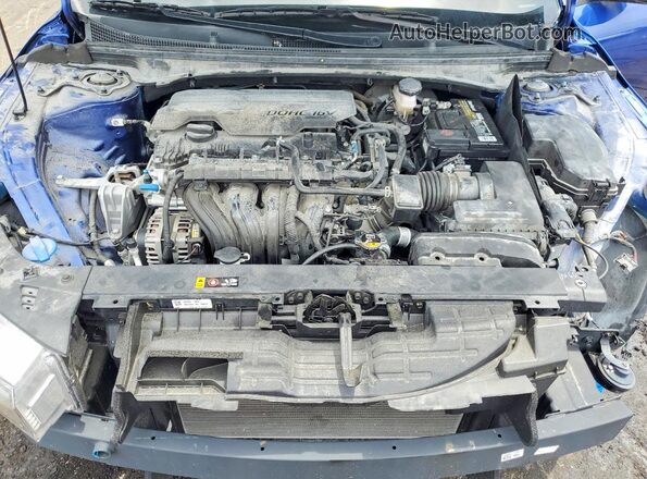 3KPFT4DE2SE064050 2025 KIA K4 Синий Вид задней части салона