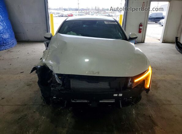 3KPFT4DE2SE182907 2025 KIA K4 White Widok z przodu