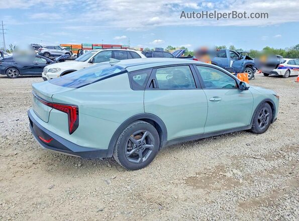 3KPFT4DE3SE026410 2025 KIA K4 Серый Задняя правая четверть