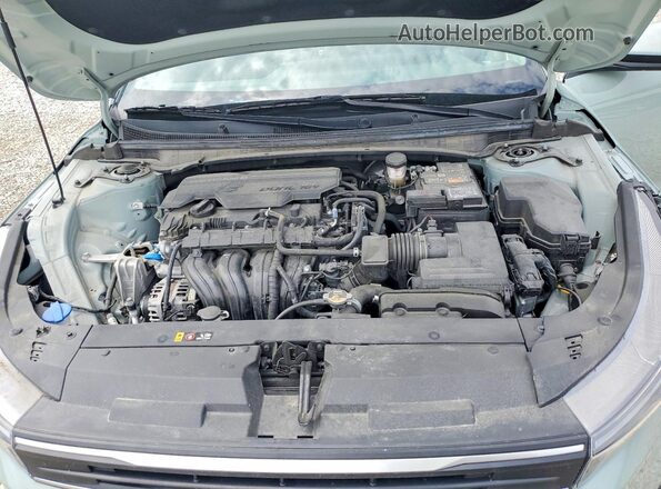 3KPFT4DE3SE026410 2025 KIA K4 Серый Вид задней части салона