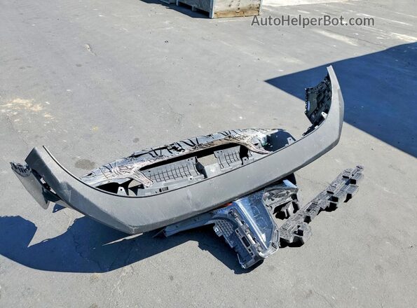 3KPFT4DE3SE098272 2025 KIA K4 Black Vista del compartimento del motor