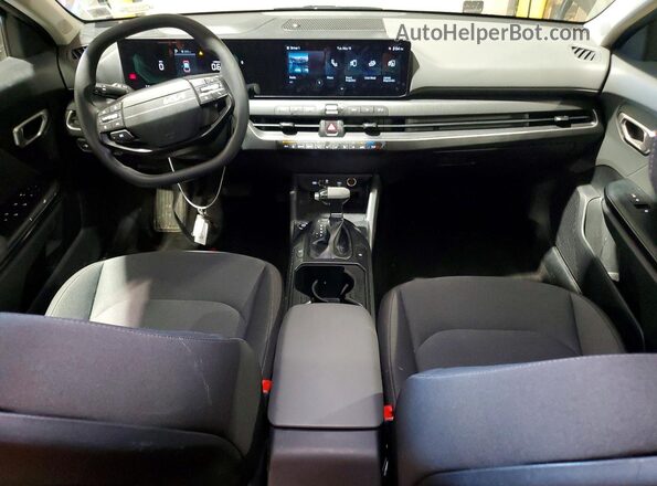 3KPFT4DE4SE061859 2025 KIA K4 Gray Widok deski rozdzielczej