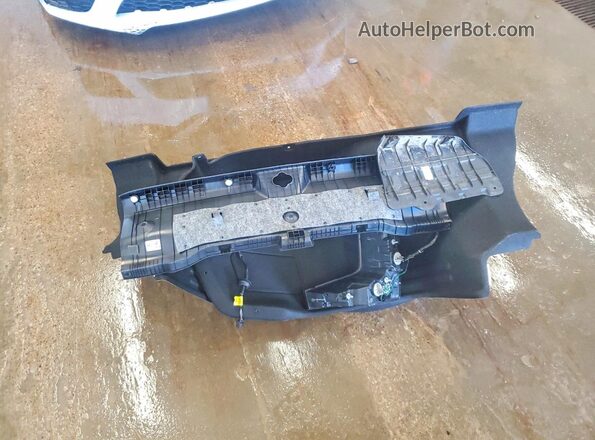 3KPFT4DE4SE094683 2025 KIA K4 Зеленый Вид подкапотного пространства