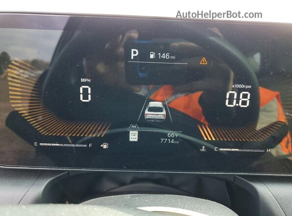 3KPFT4DE4SE200064 2025 KIA K4 Gray Vista del cuadro de instrumentos