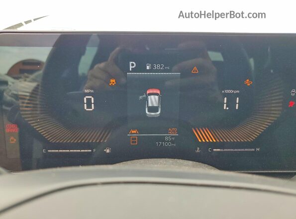 3KPFT4DE5SE067718 2025 KIA K4 Серебряный Вид щитка приборов