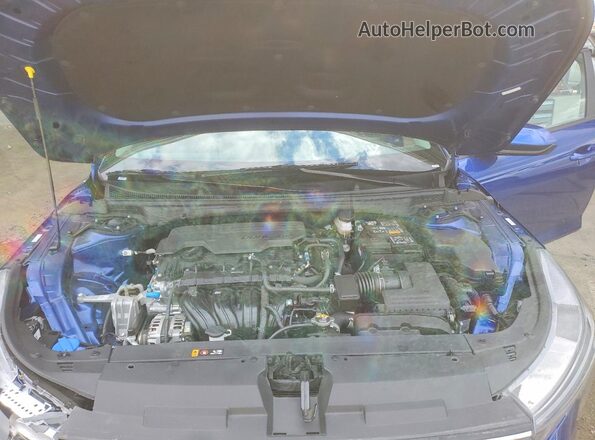 3KPFT4DE8SE067860 2025 KIA K4 Синий Вид задней части салона