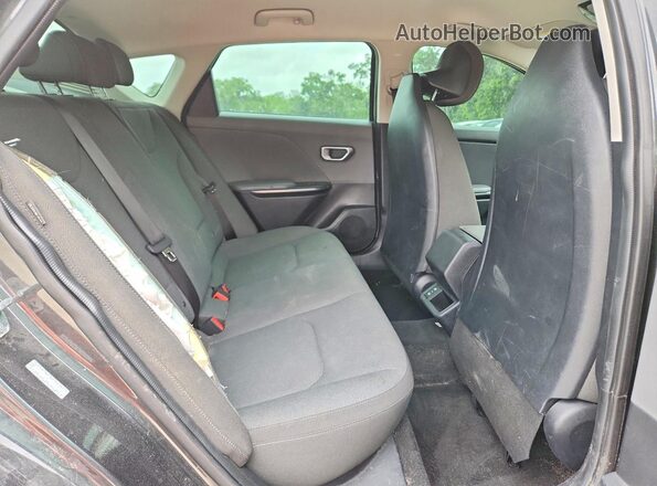 3KPFT4DE9SE088541 2025 KIA K4 Серый Вид задних сидений