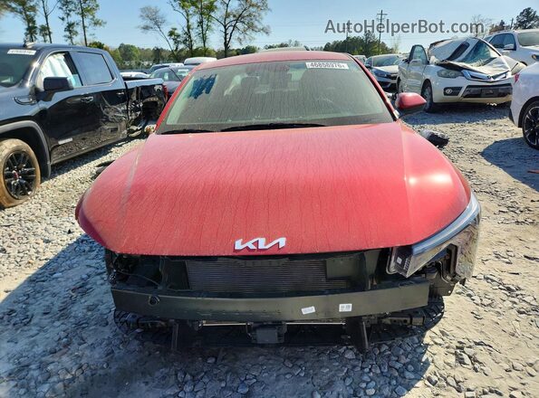 3KPFT4DEXSE004209 2025 KIA K4 Красный Вид спереди