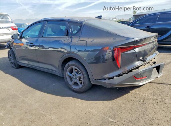 3KPFT4DEXSE083882 2025 KIA K4 Charcoal Tył lewy