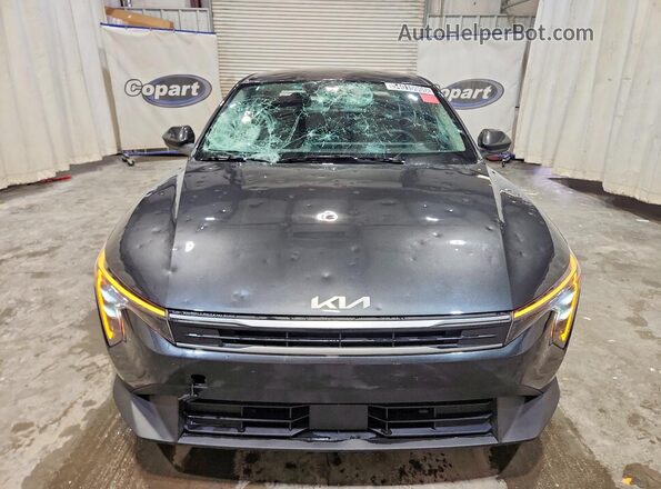 3KPFT4DEXSE103421 2025 KIA K4 Серый Вид спереди