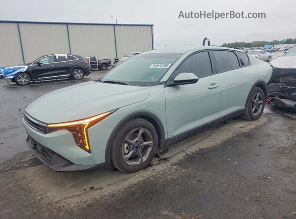 3KPFT4DEXSE177194 2025 KIA K4 Серый Передняя левая четверть